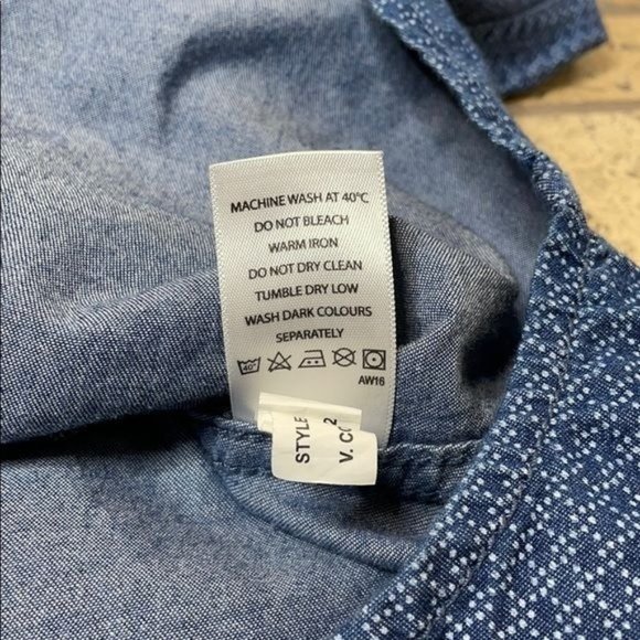 BOSSINI MEN'S Slim Fit Button Down Shirt Blue Size XL - Picture 10 of 11